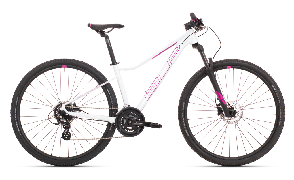 XC 819 W - MY22